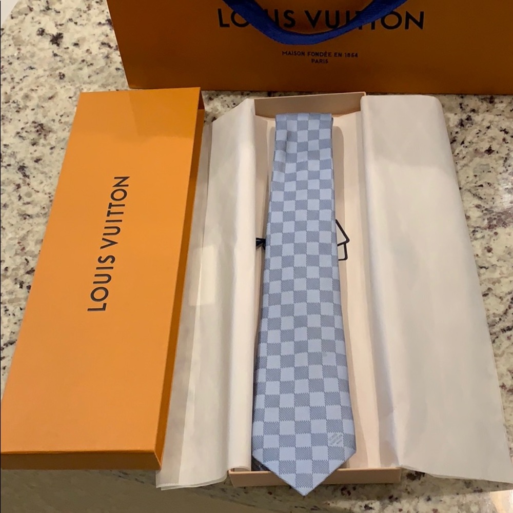 Louis Vuitton blue checkered tie